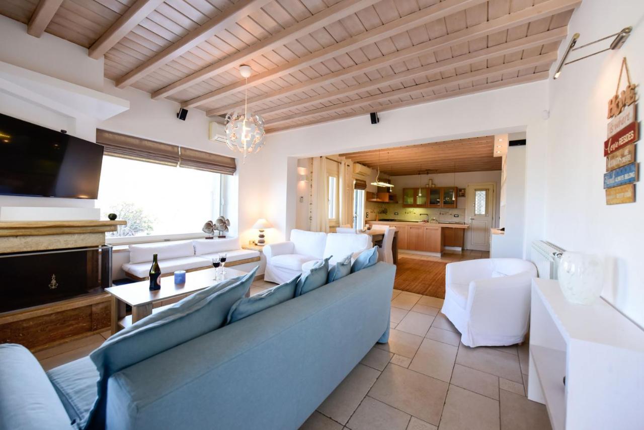 Ftelia Beach Paradise - Villa Irina'S Oasis Exterior foto